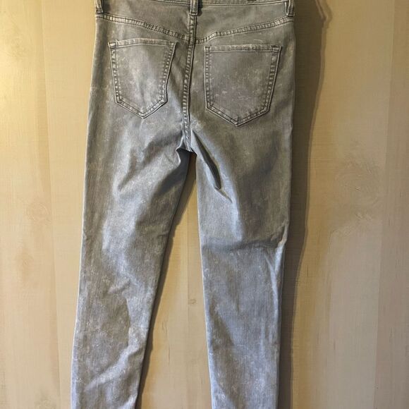 Free People frayed hem gray jeans, size 26 - Picture 6 of 9